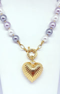 Collar de Perlas Checas Tricolor con Colgante Corazón
