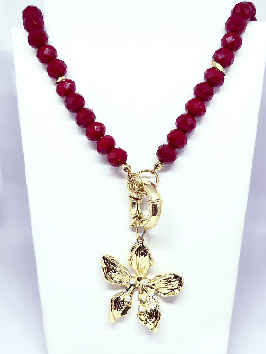 Collar de Cristales con Colgante Flor