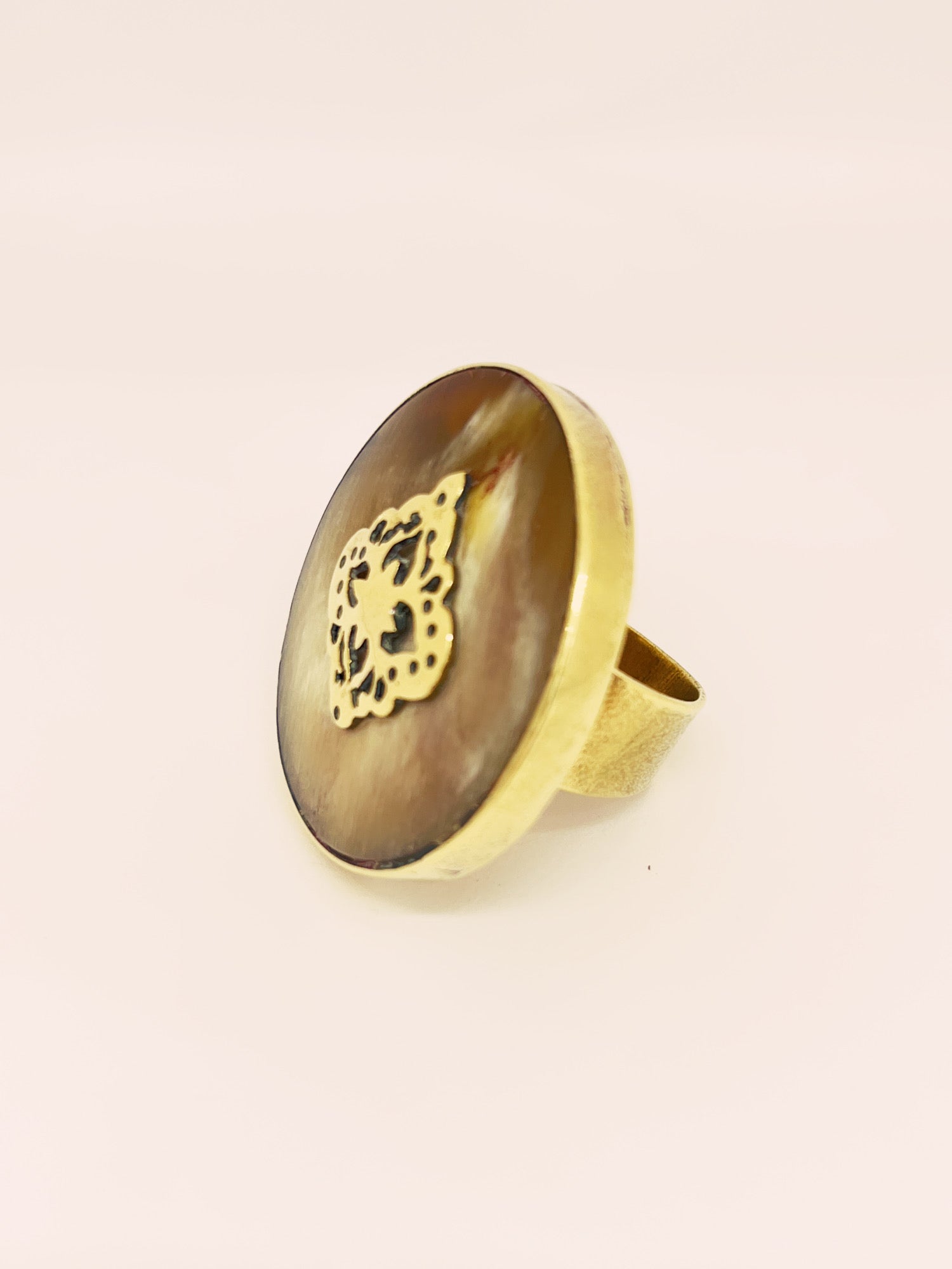 Anillo cacho de buey con bronce ajustable