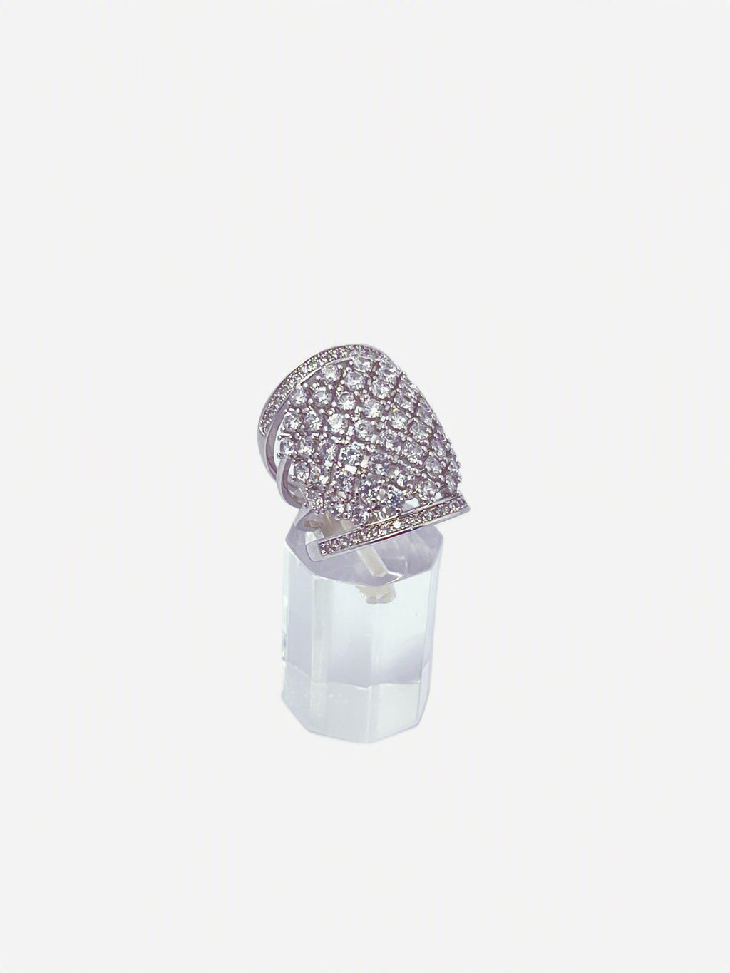 Anillo baño oro blanco y microcircones