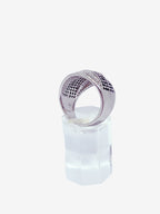Anillo baño oro blanco y microcircones onix cruzado