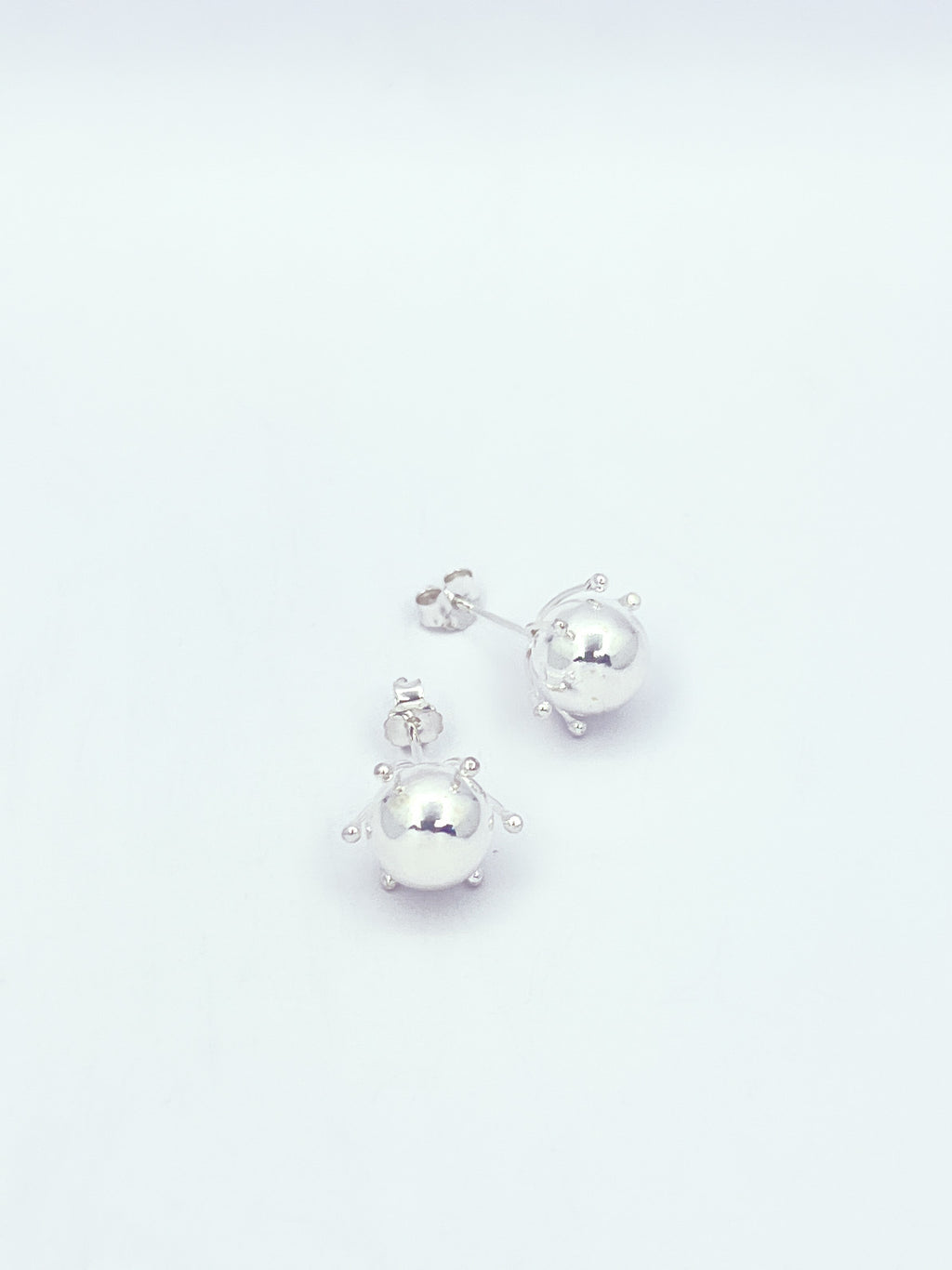 Aros pistilo esfera plata
