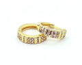 Argollas Huggie con microcircones y baño de oro amarillo, 14 mm