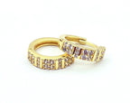 Argollas Huggie con microcircones y baño de oro amarillo, 14 mm