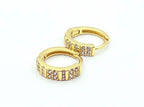 Argollas Huggie con microcircones y baño de oro amarillo, 14 mm