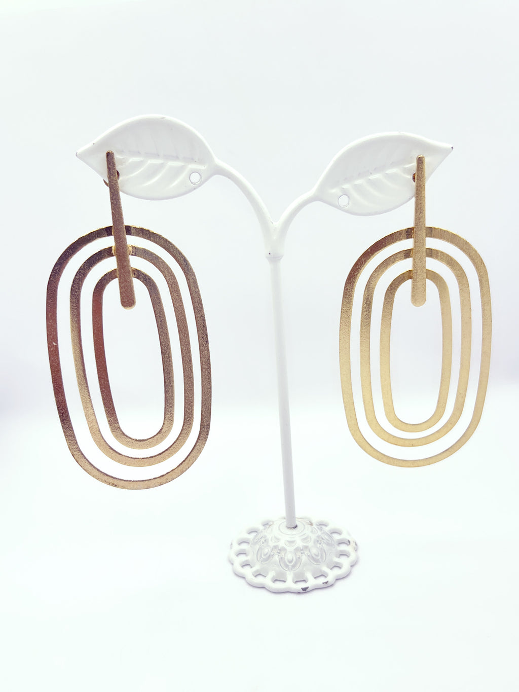 Aros ovalados con baño de oro amarillo, 60 x 30 mm