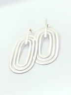 Aros ovalados con baño de plata, 60 x 30 mm