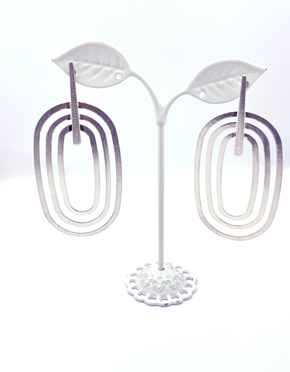 Aros ovalados con baño de plata, 60 x 30 mm